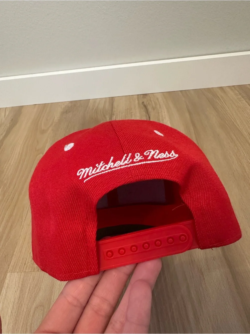 Mitchell & Ness Red Chicago Bulls Kids Hat